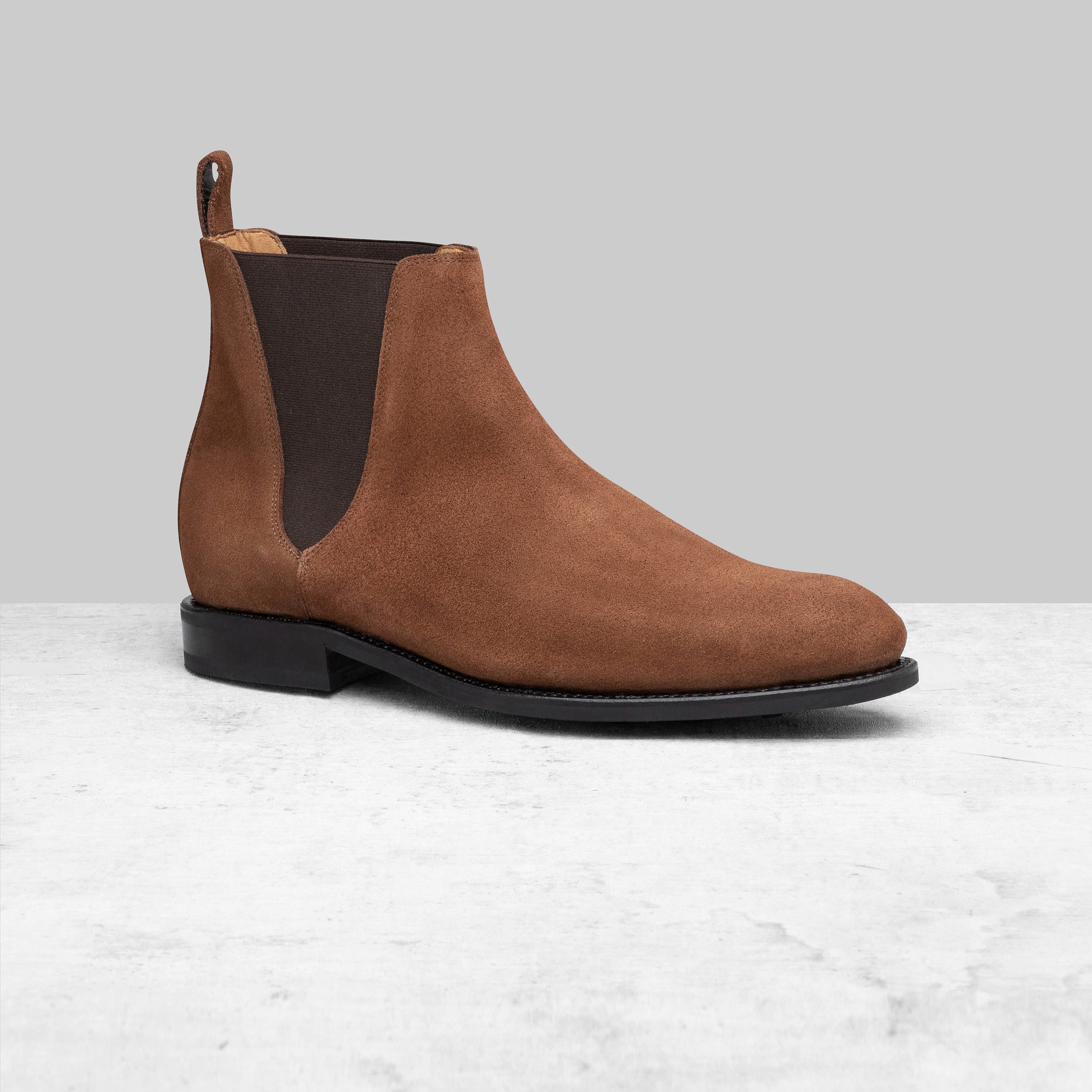 Chelsea boots hot sale men camel